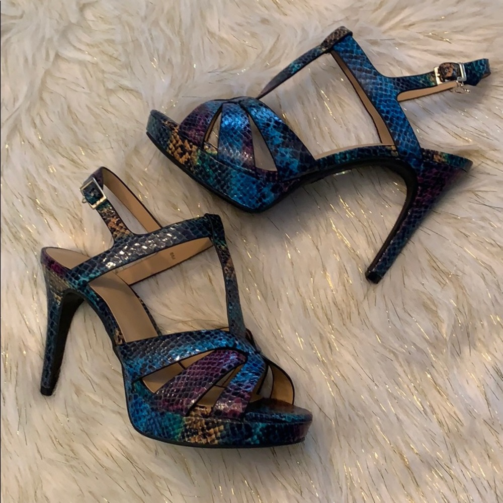 NWT Thalia Sodi  Multi-Color Platform Dress Sandal